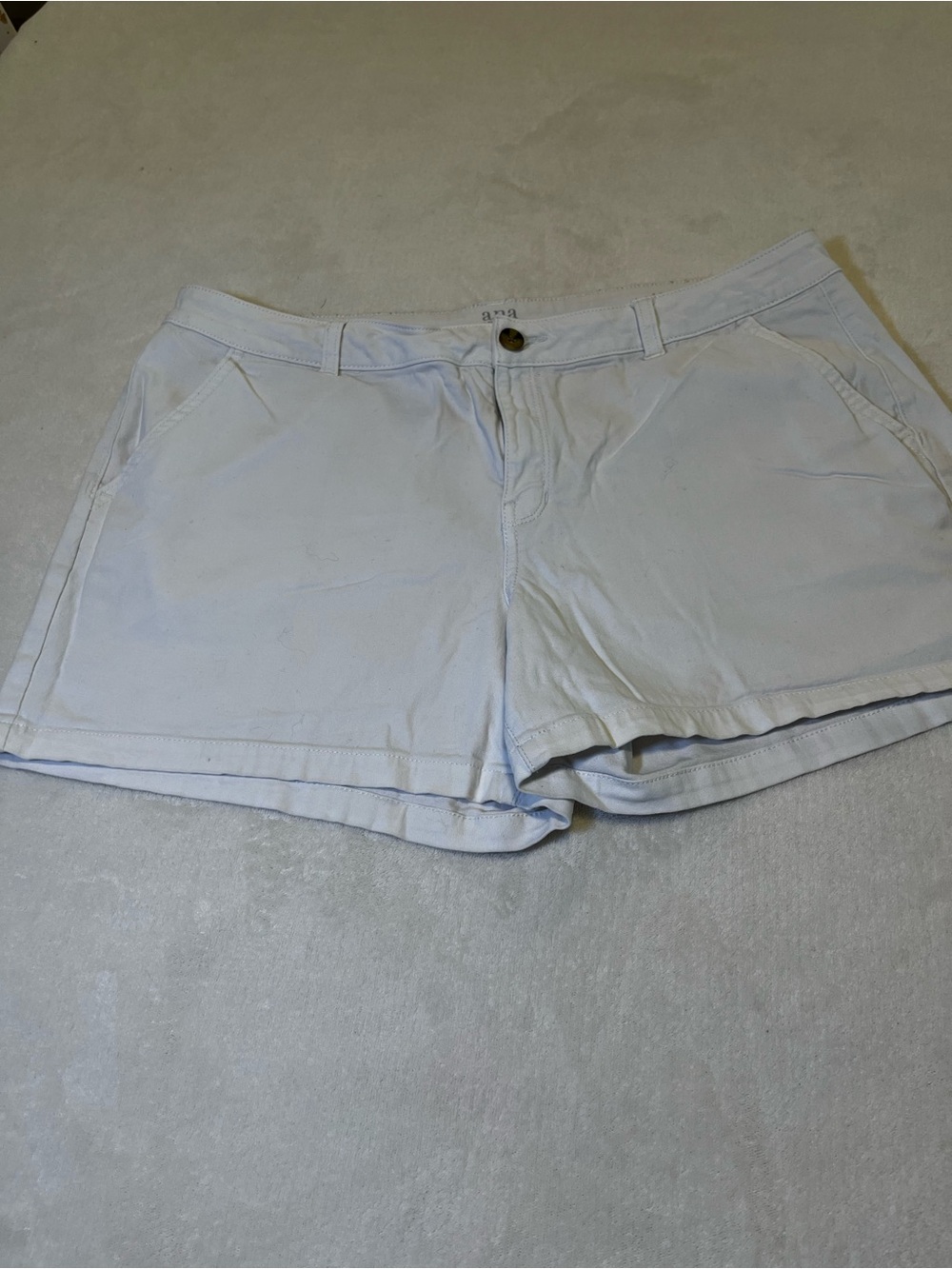 a.n.a White Women's Casual Cotton Bermuda Shorts